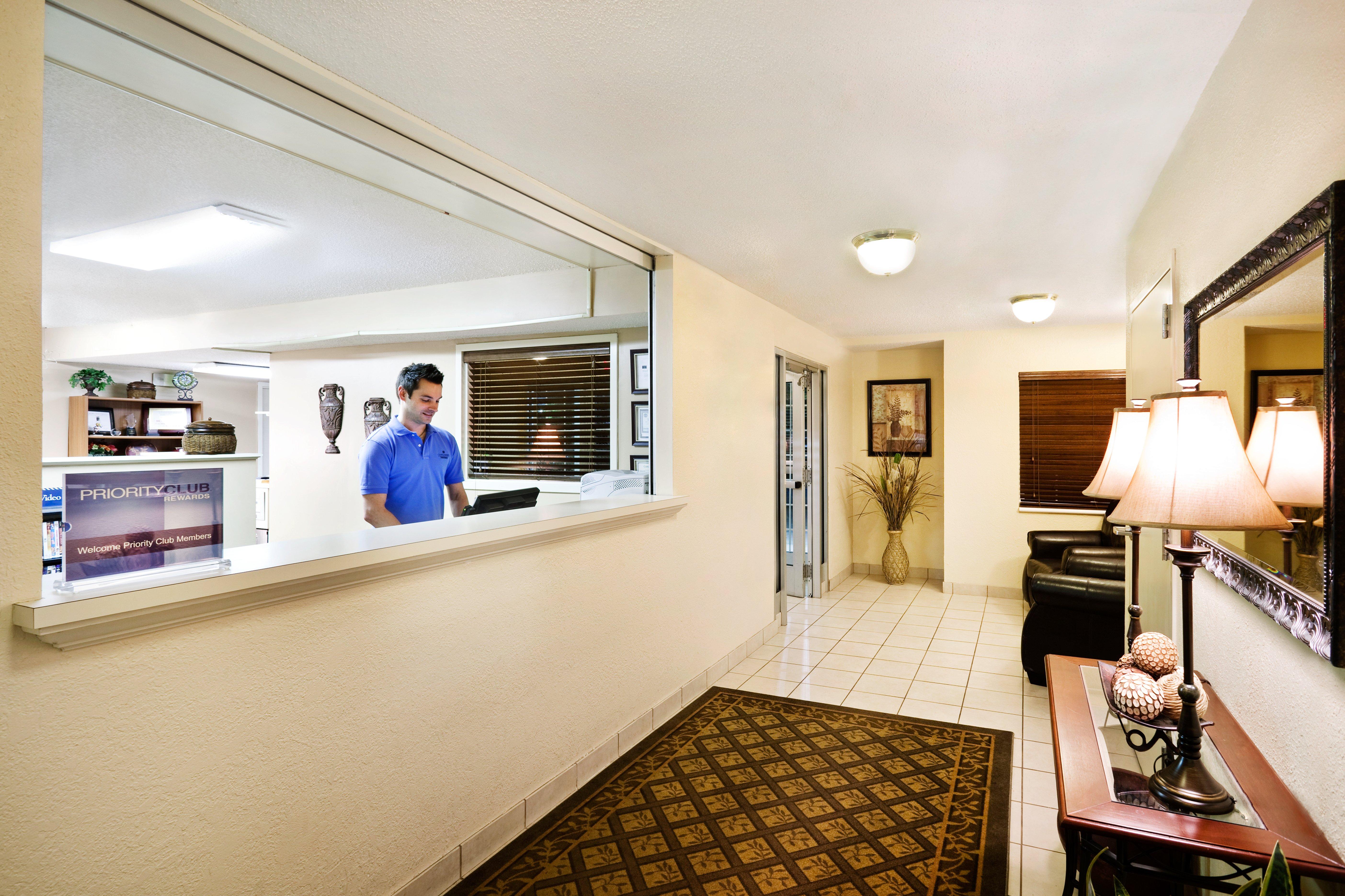 Sonesta Simply Suites Ноксвилл Экстерьер фото